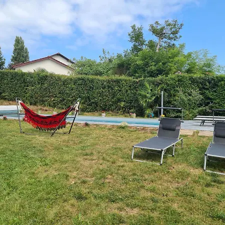Avec Cuisine Et Grande Piscine Chauffee Hendaye