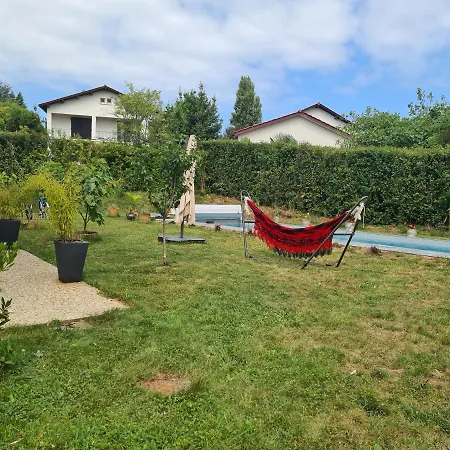 Avec Cuisine Et Grande Piscine Chauffee Apartamento *