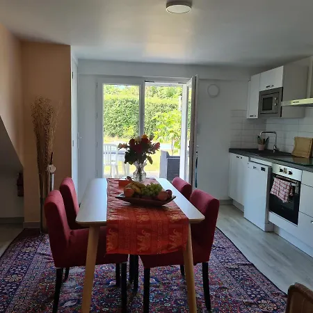 Apartament Avec Cuisine Et Grande Piscine Chauffee Hendaye