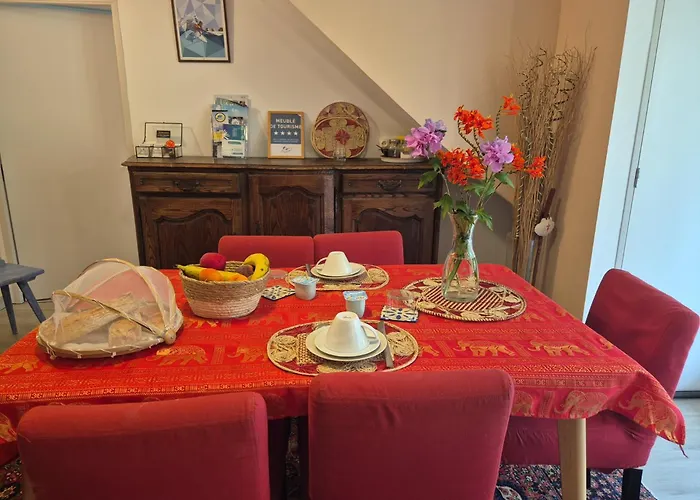 Avec Cuisine Et Grande Piscine Chauffee Hendaye